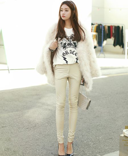 แฟชั่น เสื้อผ้าหน้าหนาว ได้เวลาสาว ๆ จัดเต็ม!!