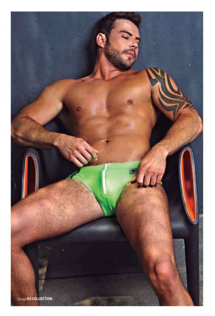 Felipe Zabloski @ A Capa Brazil November 2012