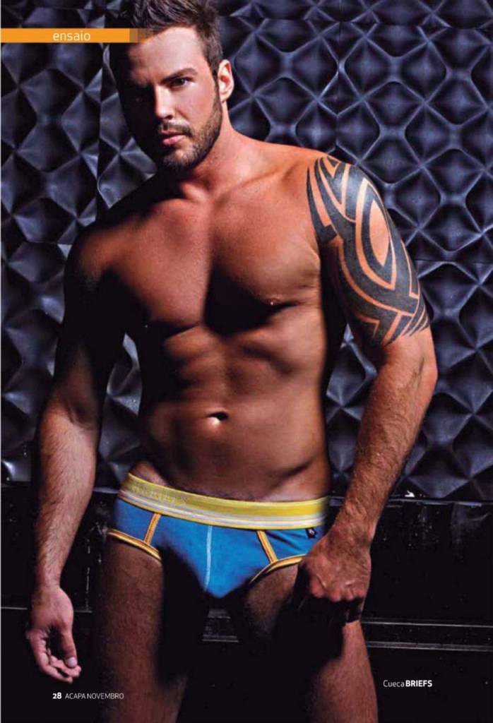 Felipe Zabloski @ A Capa Brazil November 2012