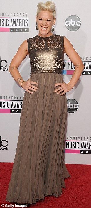 Pink - Red Carpet Interview - AMA 2012