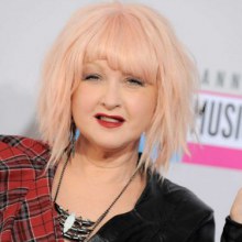 Cyndi Lauper - Red Carpet Interview - AMA 2012