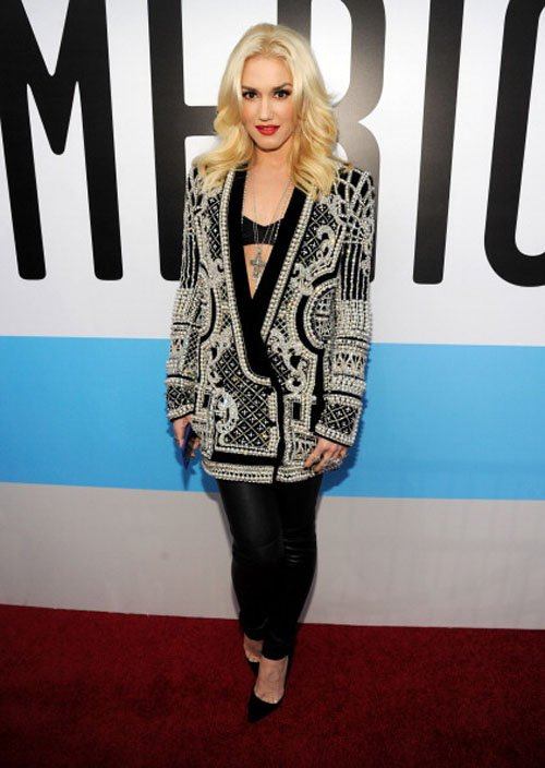 Gwen Stefani - Red Carpet Interview - AMA 2012