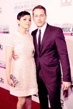 Ginnifer Goodwin - Red Carpet Interview - AMA 2012