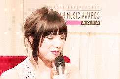 Carly Rae Jepsen  - Red Carpet Interview - AMA 2012