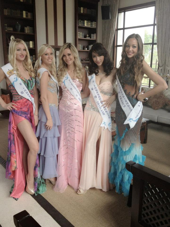 ประมวลภาพ อนัญญา มงคลไทย ในการประกวด Miss Model of The World 2012 ที่จีน (20 พ.ย.55)