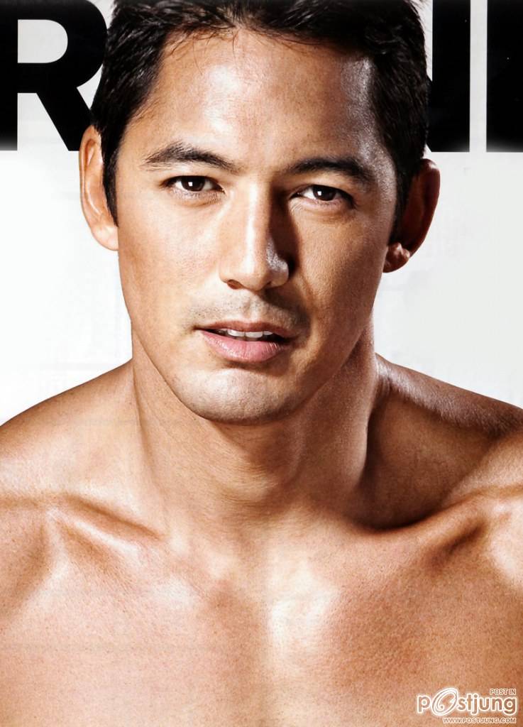 หล่อเข้มๆมาอีกแล้ว