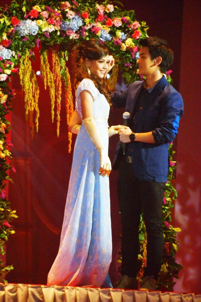 สาวร็อค น่ารักแห่ง Praew Themodel