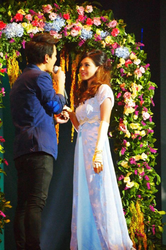 สาวร็อค น่ารักแห่ง Praew Themodel