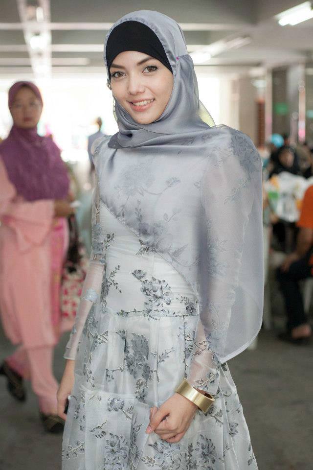 สาวร็อค น่ารักแห่ง Praew Themodel