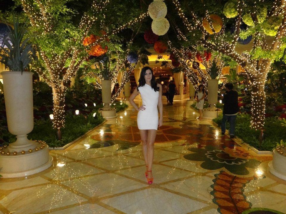 นาตาลี เกลโบวา2 มิสยูนิเวิร์ส 2005