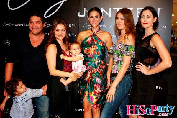 นาตาลี เกลโบวา2 มิสยูนิเวิร์ส 2005