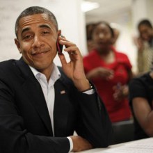 ปธน.อเมริกา บารัค โอบามา เป็นคนมากอารมณ์ขัน ไม่เชื่อดู