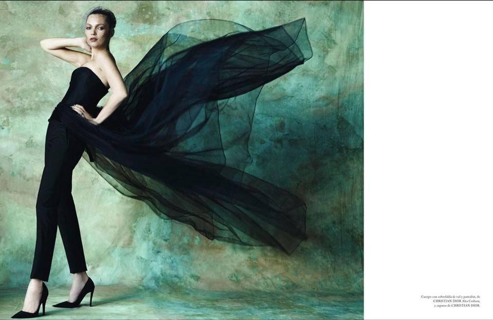 Kate Moss & Jose Mari Manzanares @ Vogue Spain December 2012