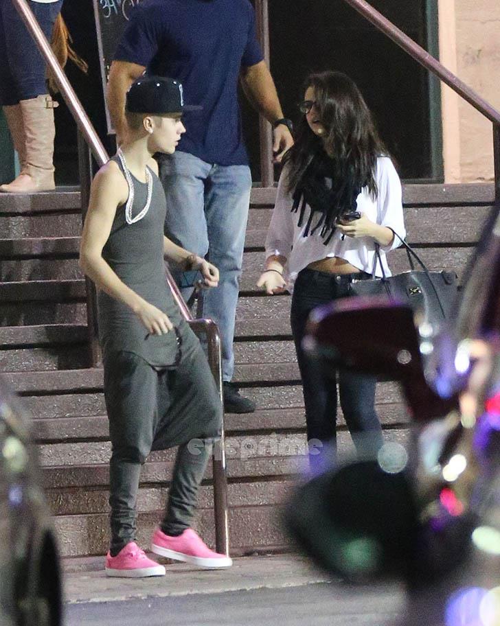 Justin and Selena at Yamato & selena's house =]