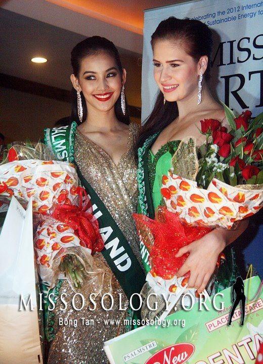 Miss Earth Thailand 2012 ช่วยโหวตให้น้องมายด์