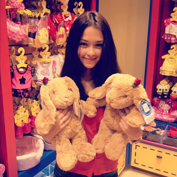 แพท แพทริเซีย กู๊ด ว่าที่นางเอกช่อง 3 มาแรง!!!