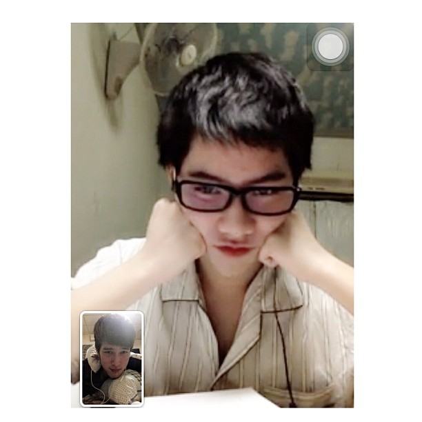 โบ๊ท นิวเยียร์ สองหนุ่ม ที่ทำเอาสาวๆ ตาร้อนกันทั่วบ้านทั่วเมือง