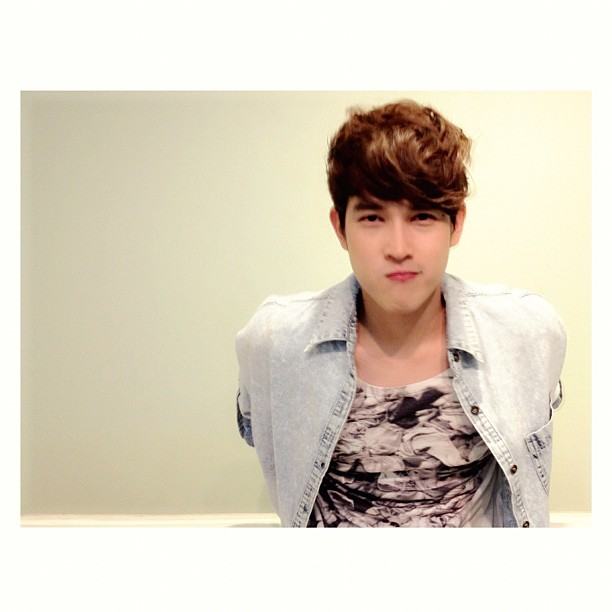 โบ๊ท นิวเยียร์ สองหนุ่ม ที่ทำเอาสาวๆ ตาร้อนกันทั่วบ้านทั่วเมือง