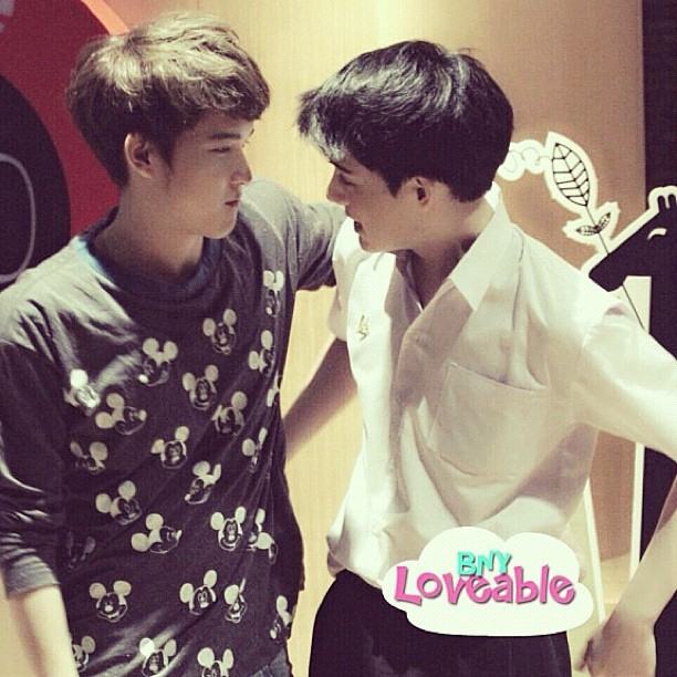 โบ๊ท นิวเยียร์ สองหนุ่ม ที่ทำเอาสาวๆ ตาร้อนกันทั่วบ้านทั่วเมือง