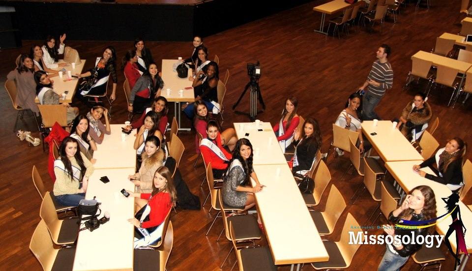 คืนนี้เวลา ตี2  ชมถ่ายทอดการประกวด Miss Intercontinental 2012