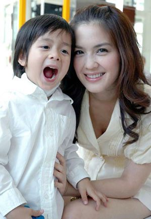 ใช่หรือไม่! ภาพหนุ่มคนใหม่ อาสาดามใจ โบ ชญาดา