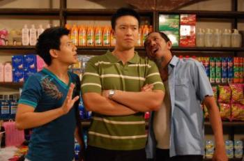 อยากได้รูปของ บอส เดชบดินทร์ ฉายทองดี ที่เล่น เฮง เฮง เฮง จังคับ