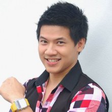 อยากได้รูปของ บอส เดชบดินทร์ ฉายทองดี ที่เล่น เฮง เฮง เฮง จังคับ