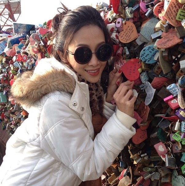 ยุ้ย จีรนันท์พักผ่อนเกาหลีกับหวานใจ และกลุ่มเพื่อนนับ10น่ารักอ่ะ