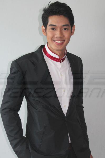 ร่วมส่งกำลังใจให้หนุ่มไทย ในการประกวด Mister International 2012