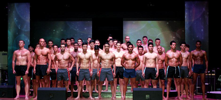 ร่วมส่งกำลังใจให้หนุ่มไทย ในการประกวด Mister International 2012