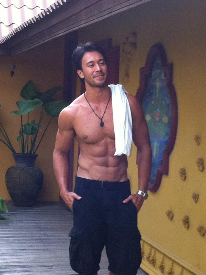 Cesar Curti (Mr.International 2011) @ FB:GLOW