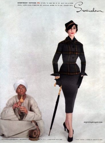 Dovima !! นางแบบโมเดลสุดเริดเเห่งยุค 50s