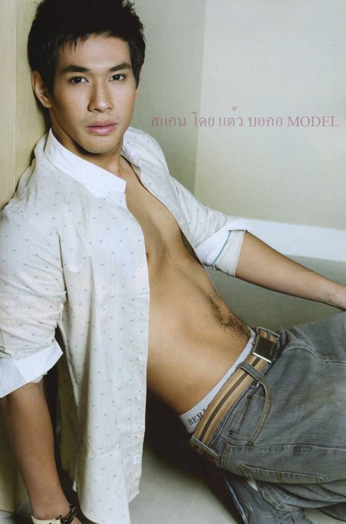 10 พระเอกขนดกที่สุดแห่งวงการ