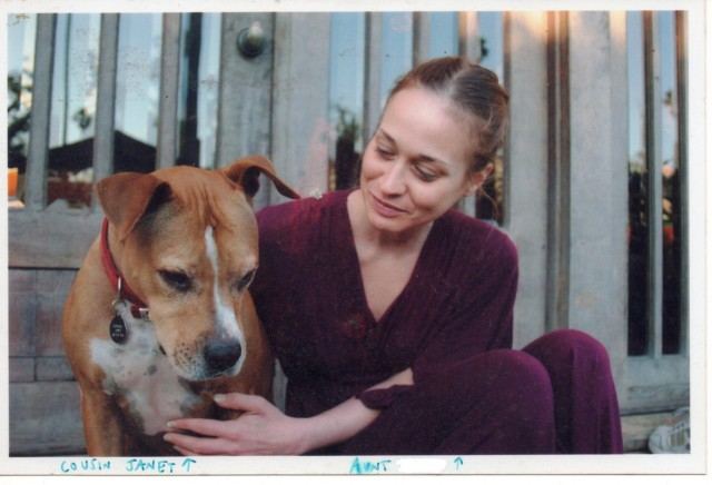 ซึ้ง! Fiona Apple ปเปิ้ล ขอเลื่อนคอนเสิร์ต เพื่อใช้เวลาอยู่กับสุนัขที่กำลังจะสิ้นใจ