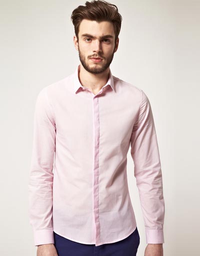 ผลสำรวจชี้ ผู้ชาย ใส่ เชิ้ตสีชมพูไปทำงาน ดูน่าดึงดูดมากที่สุด