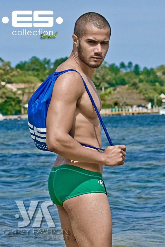 Rodrigo Mendonca @ ES Collection