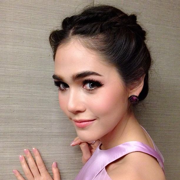 "ชมพู่"อารยา เอ.ฮาร์เก็ต