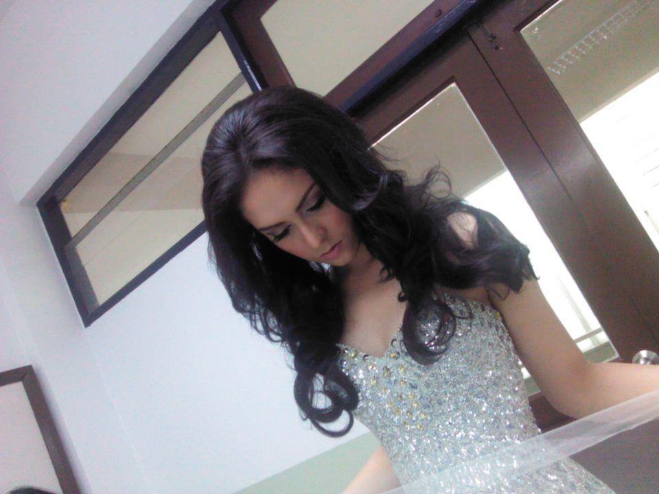 ริด้า+ชุดราตรีหลัก ขอบคุณ Cr.t-pageant ค่ะ