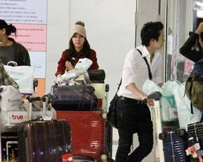 อั้ม ฉ่ำรัก ควง แอมป์ ท่องแดนปลาดิบ