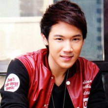 [Ts8] แกงส้ม ธนทัต @ IN vol.8 no.185 November 2012