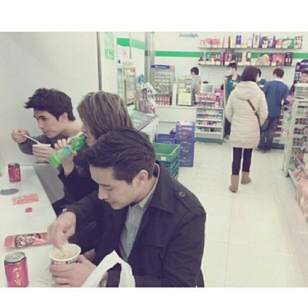 ป้อง สน โอ รุจ เตชินท์ วิว จากงาน Amazing Thailand : Always Amazes You