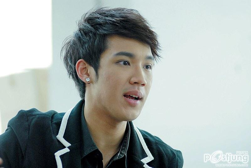 ซูมพระเอก