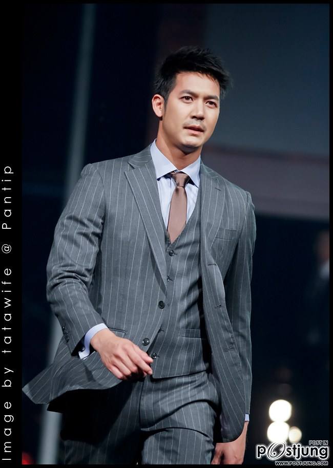 รวมพลคนหล่อ