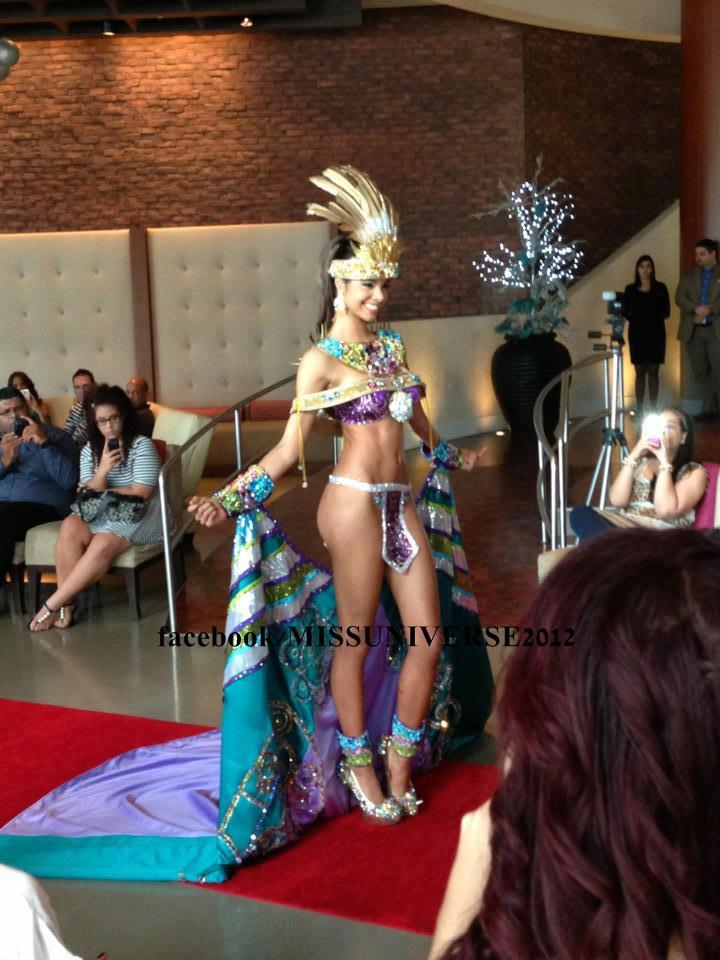 ชุดประจำชาติ Miss Universe Puerto Rico 2012