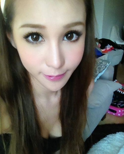 Mia Chan นางเเบบสาวฮ่องกง เซ็กซี่วัยใสสะกดใจชาย