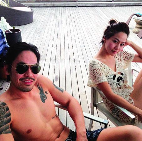 ไฮโซโม นภัสนันท์ ควง แพท ประกาศิต สวีทหวาน บิกินี่ริมทะเล