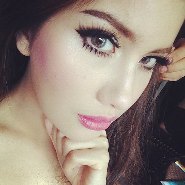 ปู ไปรยา @ Instagram Update