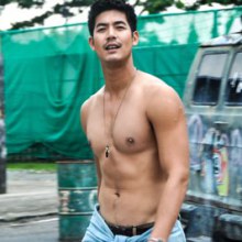 เวียร์ ใน CROW Magazine