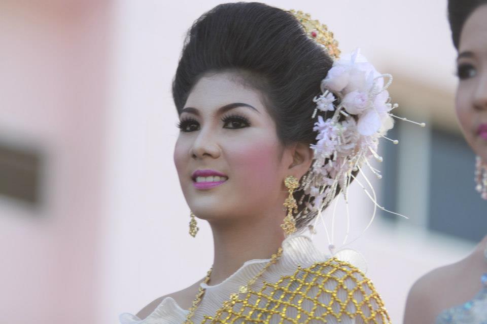 การประกวดนางนพมาศ ร.ร.บุรีรัมย์พิทยาคม 2555