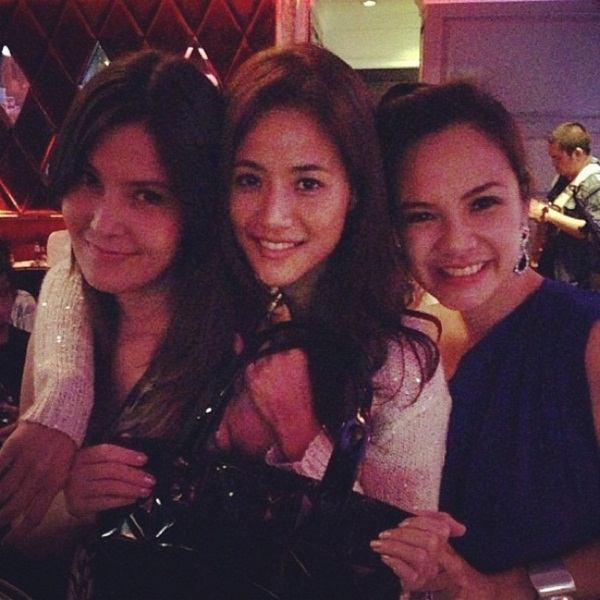 ธัญญ่า ฉลองวันเกิดกับเพื่อน ๆ และครอบครัว